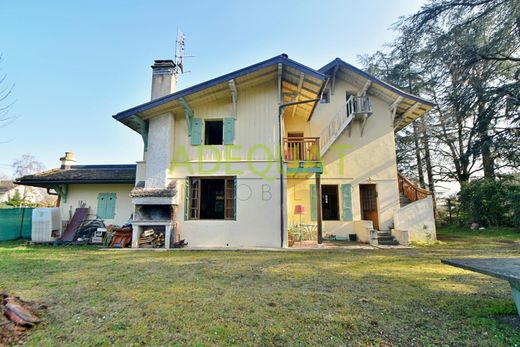 Luxus-Haus in Thonon-les-Bains, Haute-Savoie