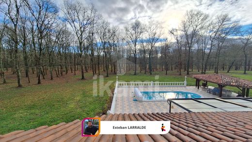 Luxus-Haus in Aurice, Landes