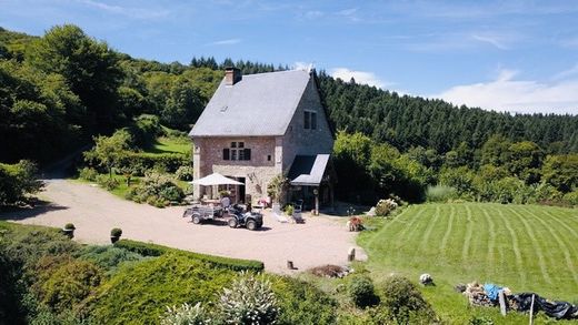 Luxe woning in Château-Chinon(Campagne), Nièvre