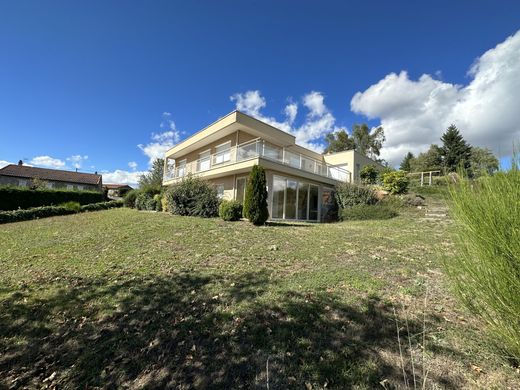 Luxe woning in Grazac, Haute-Loire