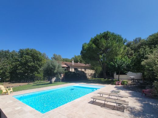 Maison de luxe à Évenos, Var