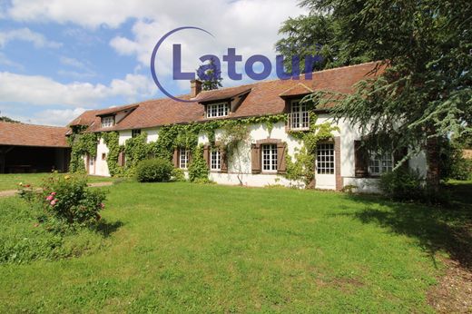 Maison de luxe à Nonancourt, Eure