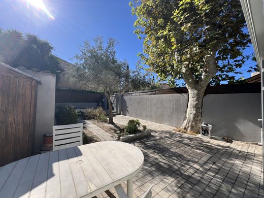 Luxury home in Marseille, Bouches-du-Rhône