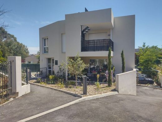 Apartamento - Mandelieu-la-Napoule, Alpes Marítimos