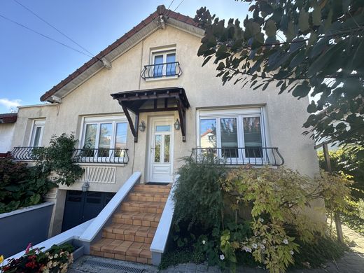 豪宅  Chelles, Seine-et-Marne