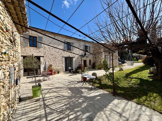 Вилла, Bonlieu-sur-Roubion, Drôme