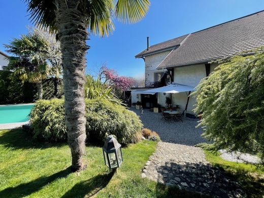 豪宅  Divonne-les-Bains, Ain