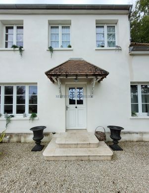 Luxe woning in Septeuil, Yvelines