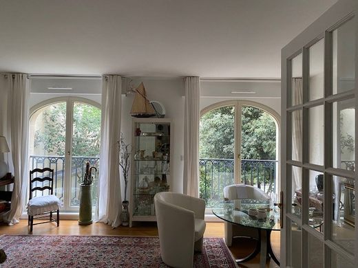 Apartment / Etagenwohnung in Monceau, Courcelles, Ternes, Paris