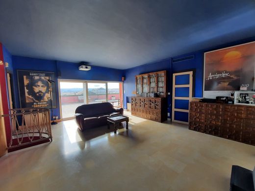 Duplex in Cavaillon, Vaucluse