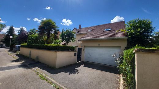 Casa di lusso a Santeny, Val-de-Marne