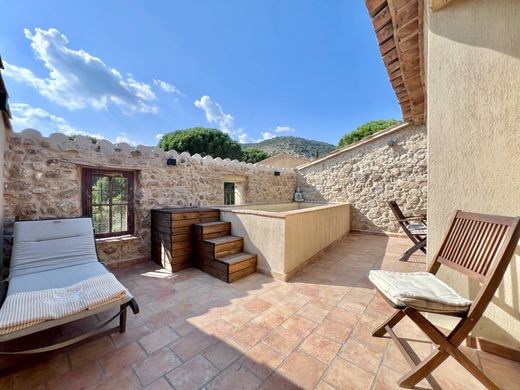 Villa a Le Plan-de-la-Tour, Var