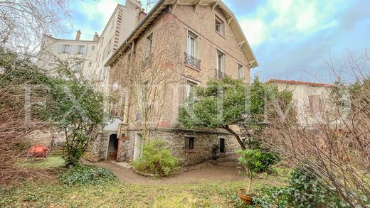 Nanterre, Hauts-de-Seineの高級住宅