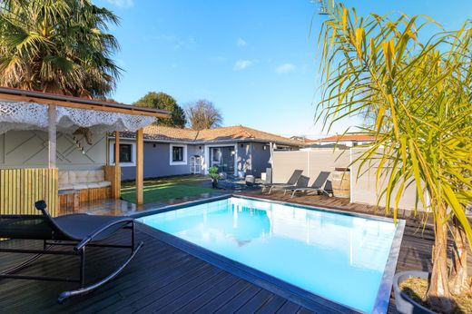 Maison de luxe à Ondres, Landes