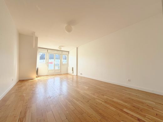 Appartamento a Rueil-Malmaison, Hauts-de-Seine