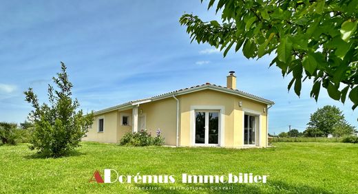 Luxury home in Latresne, Gironde