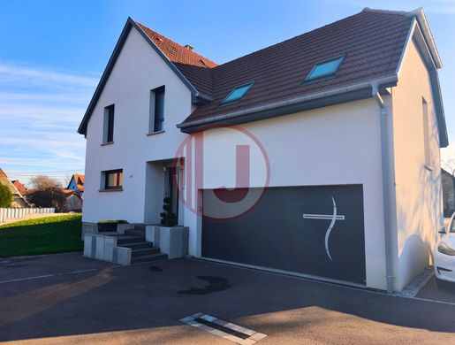 Πολυτελή κατοικία σε Eschentzwiller, Haut-Rhin