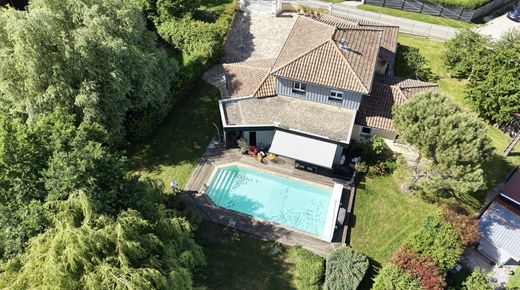 Luksusowy dom w Mazerolles-le-Salin, Doubs