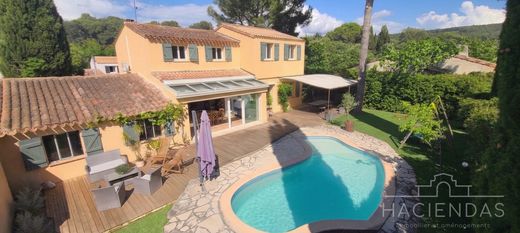 Luxury home in Ventabren, Bouches-du-Rhône