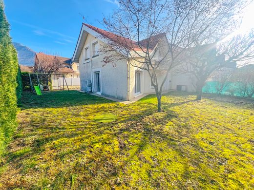 ‏בתי יוקרה ב  Sassenage, Isère