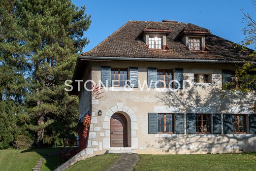 Luksusowy dom w Menthon-Saint-Bernard, Haute-Savoie