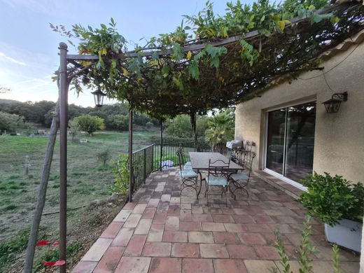 ‏בתי יוקרה ב  Le Plan-de-la-Tour, Var