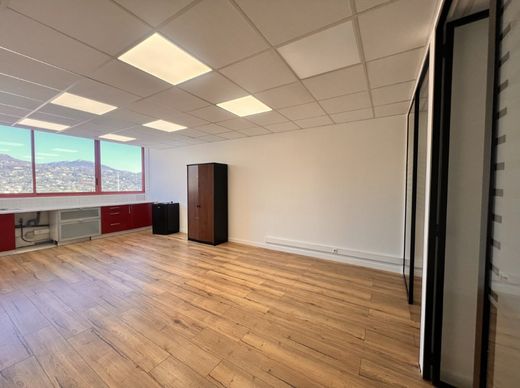 Bureau à Grasse, Alpes-Maritimes