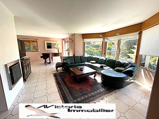 Casa di lusso a Guidel, Morbihan