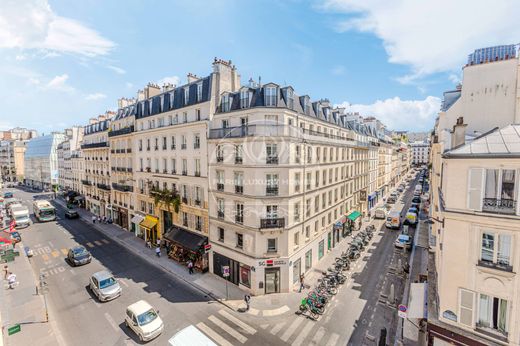 Apartment in Tour Eiffel, Invalides – Ecole Militaire, Saint-Thomas d’Aquin, Paris