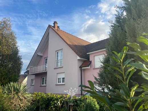 Marckolsheim, Bas-Rhinの高級住宅