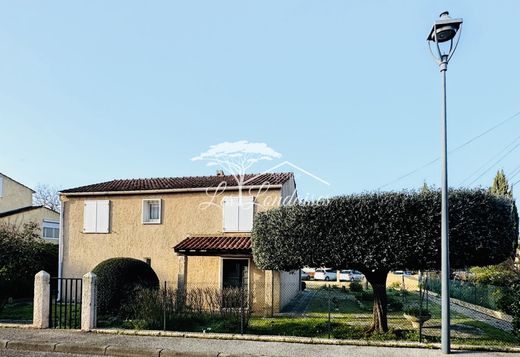 Luxus-Haus in La Londe-les-Maures, Var