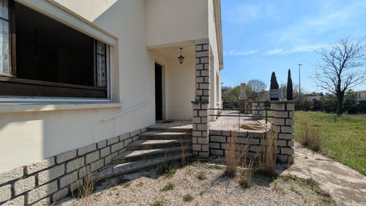 Вилла, Vendargues, Hérault