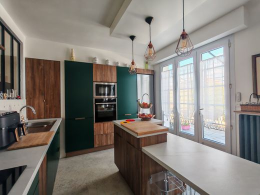 Πολυτελή κατοικία σε Ancenis, Loire-Atlantique