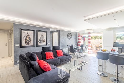 Apartment in Roquebrune-Cap-Martin, Alpes-Maritimes