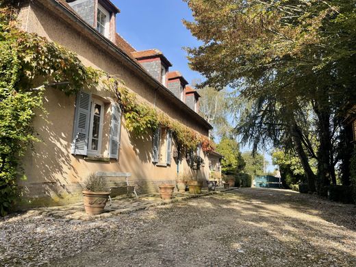 Casa di lusso a Gournay-en-Bray, Senna marittima