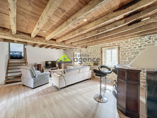 Luxury home in Glénic, Creuse