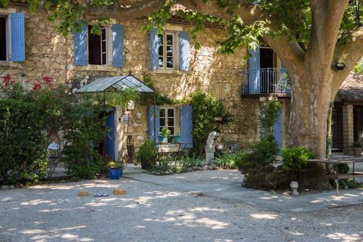 Casa di lusso a L'Isle-sur-la-Sorgue, Vaucluse
