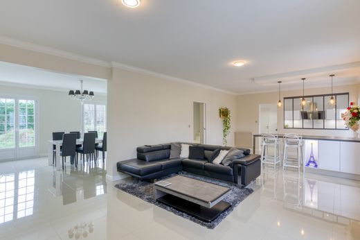 Πολυτελή κατοικία σε Jarrie, Isère