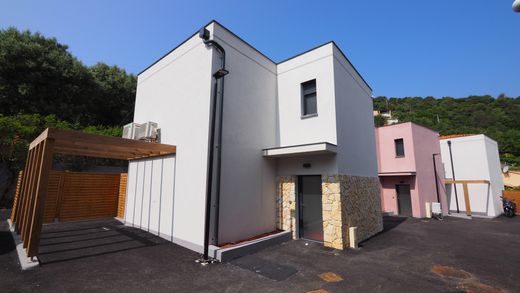 ﻓﻴﻼ ﻓﻲ La Turbie, Alpes-Maritimes