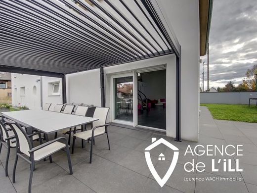 Casa di lusso a Obenheim, Basso Reno