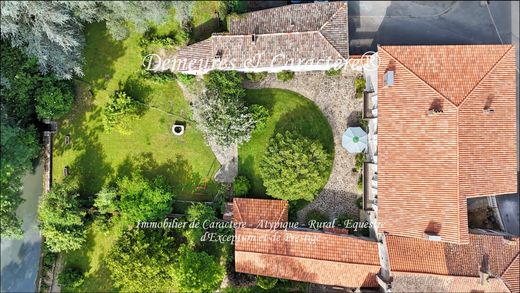 Πολυτελή κατοικία σε Palluau, Vendée