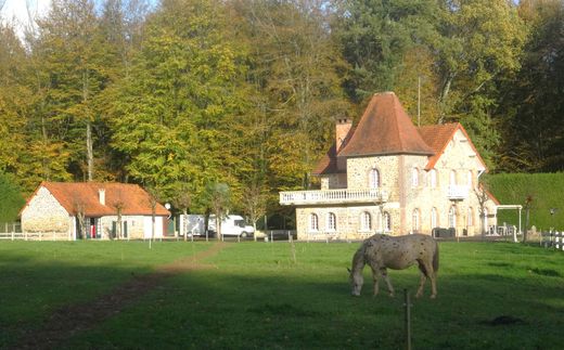 Casa di lusso a Fougères, Ille-et-Vilaine