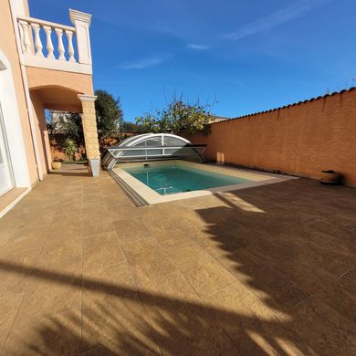 Villa a Narbona, Aude
