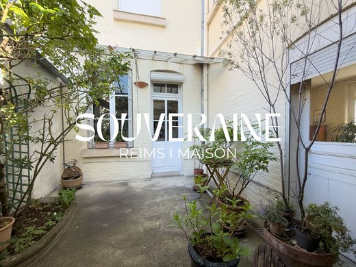 Luxury home in Reims, Marne