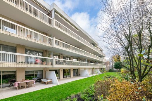 Apartment / Etagenwohnung in Nogent-sur-Marne, Val-de-Marne