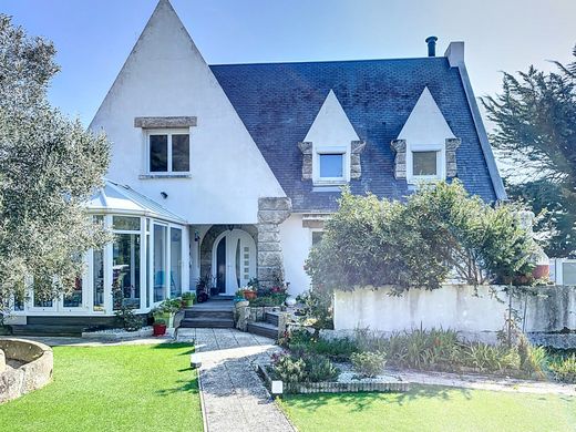 Luxus-Haus in Saint-Pair-sur-Mer, Manche