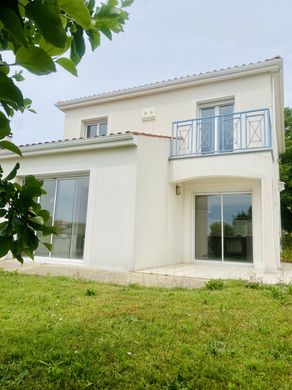 Casa di lusso a Vaux-sur-Mer, Charente-Maritime