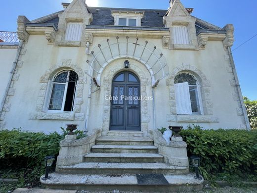 Luxus-Haus in Saint-Florent-sur-Cher, Cher