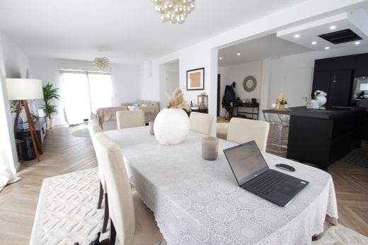 Πολυτελή κατοικία σε Orny, Moselle