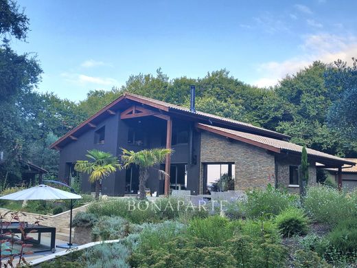 Maison de luxe à Beychac, Gironde